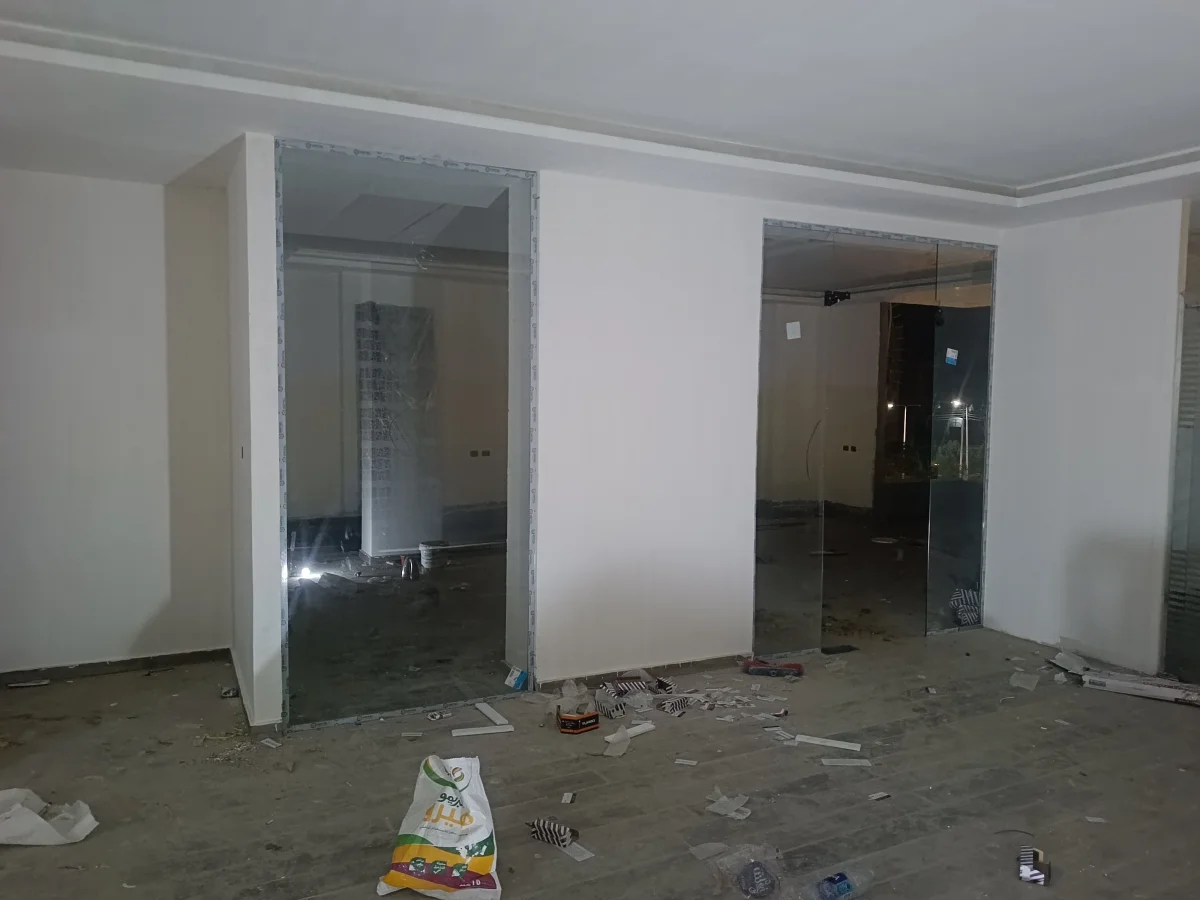 زجاج سيكوريت في بدر — من أعمال لمسة للزجاج